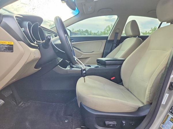 2014 KIA OPTIMA 2.4 LX STD/Conv