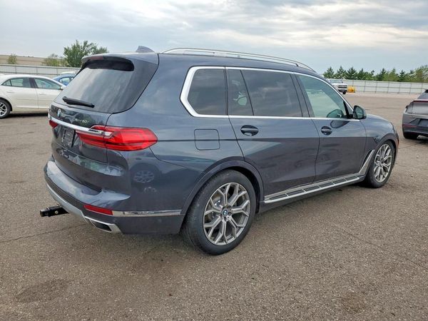 2020 BMW X7