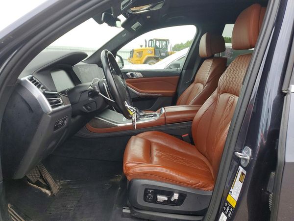 2020 BMW X7