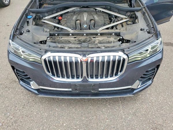 2020 BMW X7