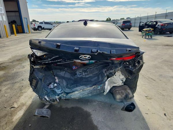 2016 HYUNDAI SONATA