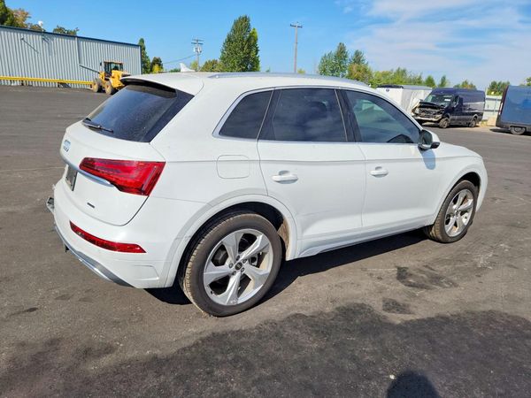2021 AUDI Q5 quattro Premium Plus