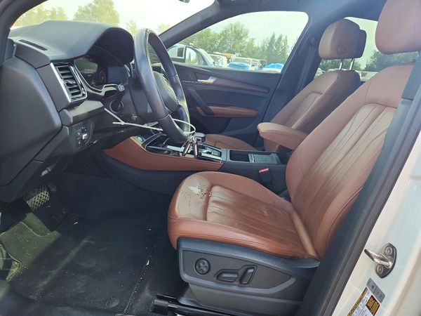 2021 AUDI Q5 quattro Premium Plus
