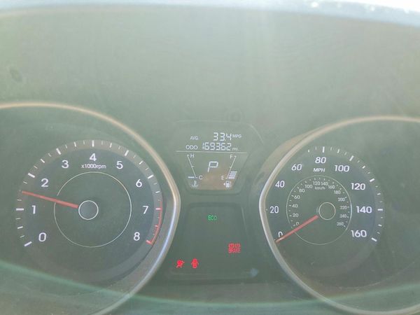 2013 HYUNDAI ELANTRA