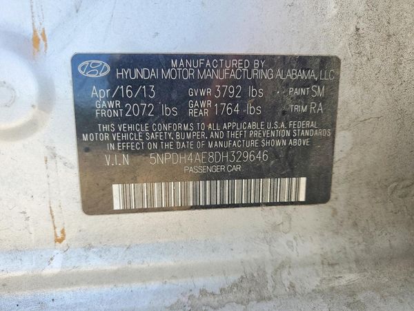 2013 HYUNDAI ELANTRA