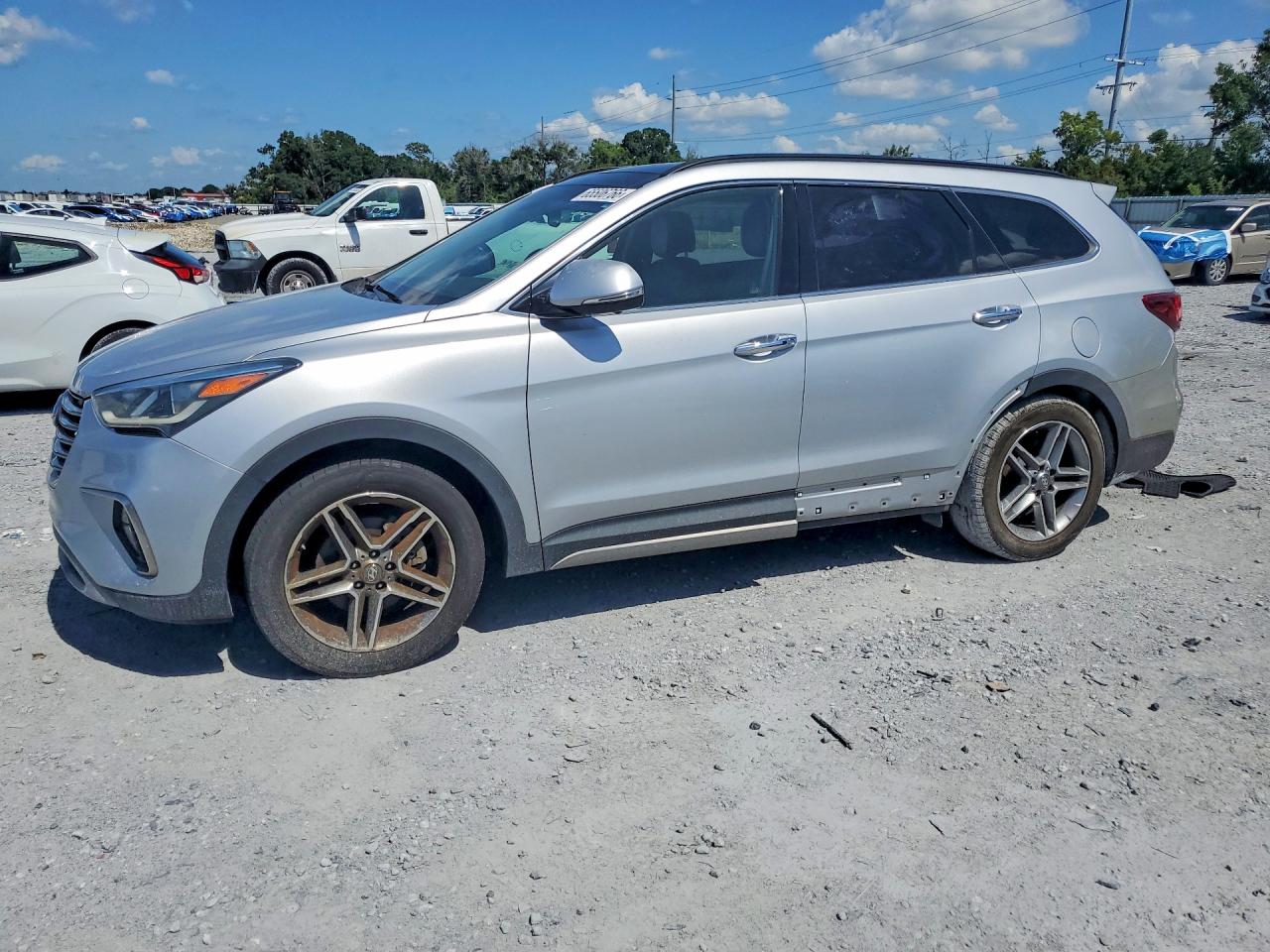 2019 HYUNDAI SANTA FE — Front 3/4