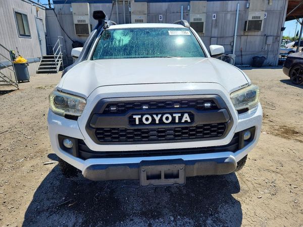 2016 TOYOTA TACOMA
