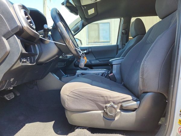 2016 TOYOTA TACOMA
