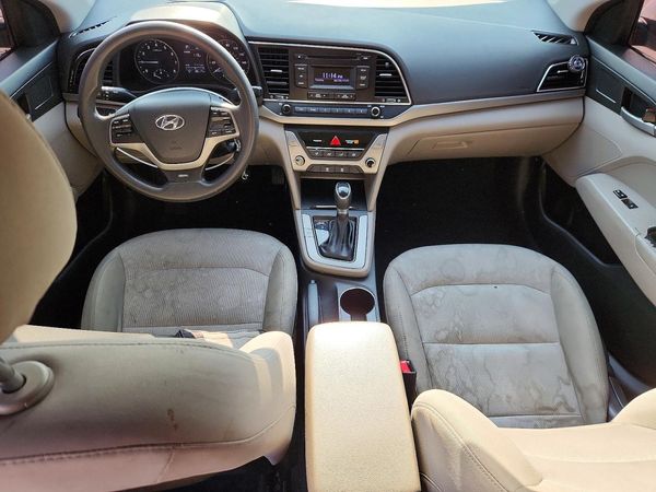 2017 HYUNDAI ELANTRA SE Base