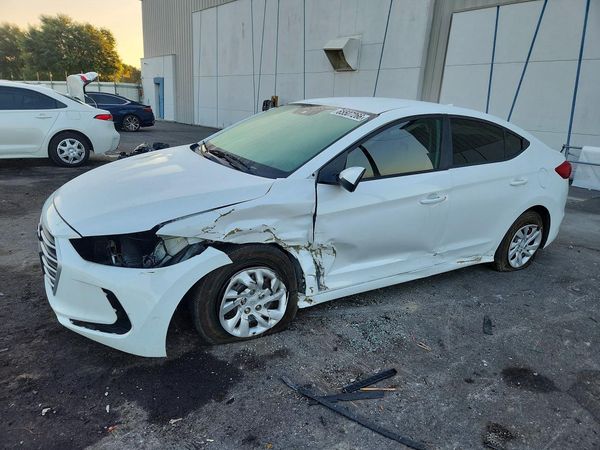 2017 HYUNDAI ELANTRA