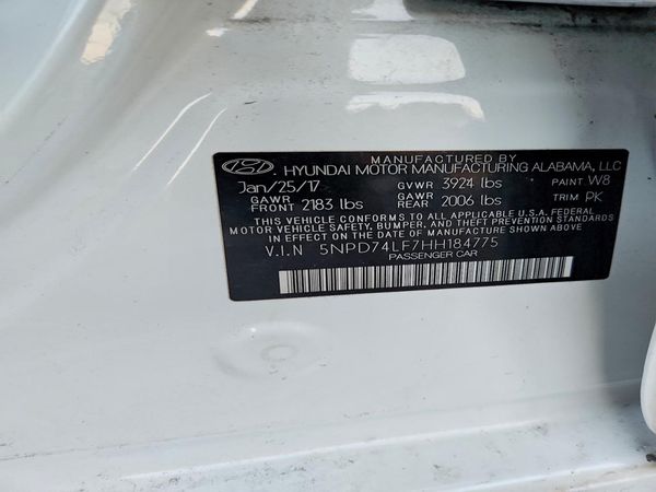 2017 HYUNDAI ELANTRA