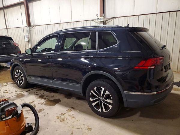 2022 VOLKSWAGEN TIGUAN 4Motion S — DSRA
