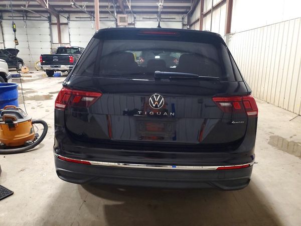 2022 VOLKSWAGEN TIGUAN 4Motion S — DIRR