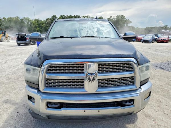 2013 RAM 2500 LARAMIE CREW CAB 4X4