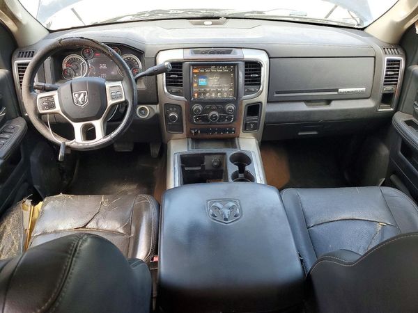 2013 RAM 2500 LARAMIE CREW CAB 4X4