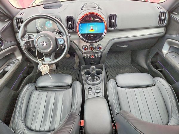 2022 MINI COOPER
