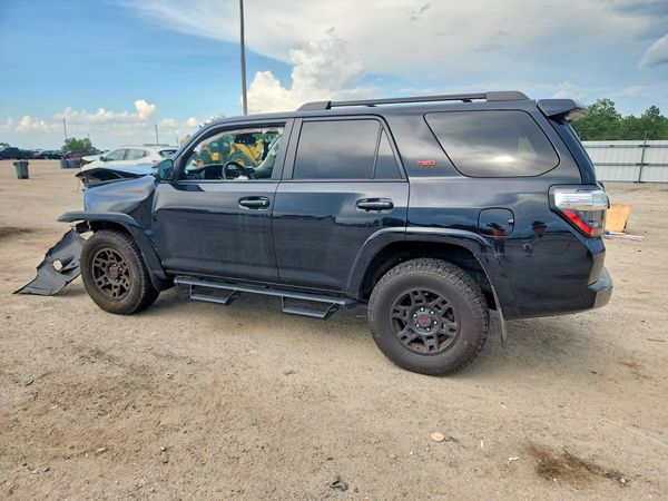 2021 TOYOTA 4RUNNER Venture