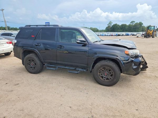 2021 TOYOTA 4RUNNER Venture