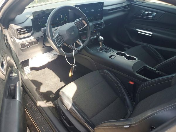 2024 FORD MUSTANG I4
