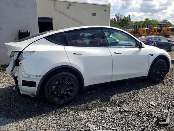 2020 TESLA MODEL Y