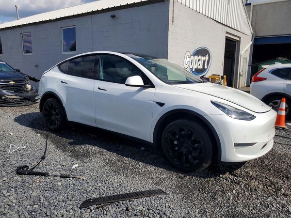 2020 TESLA MODEL Y