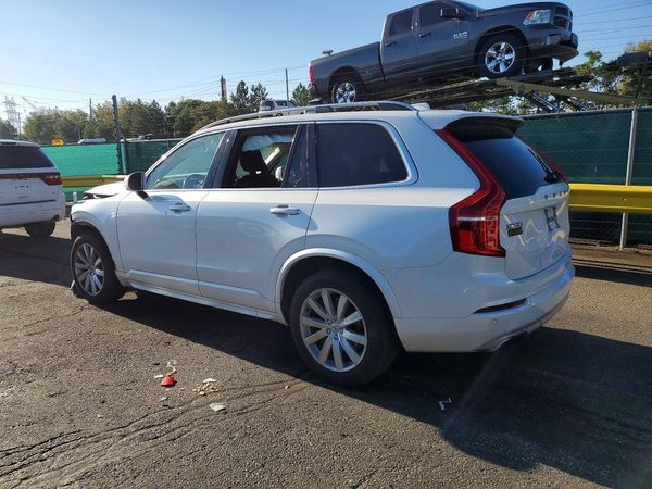 2016 VOLVO XC90 SV42 Momentum — DSRA