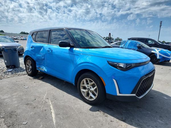 2024 KIA SOUL LX, S