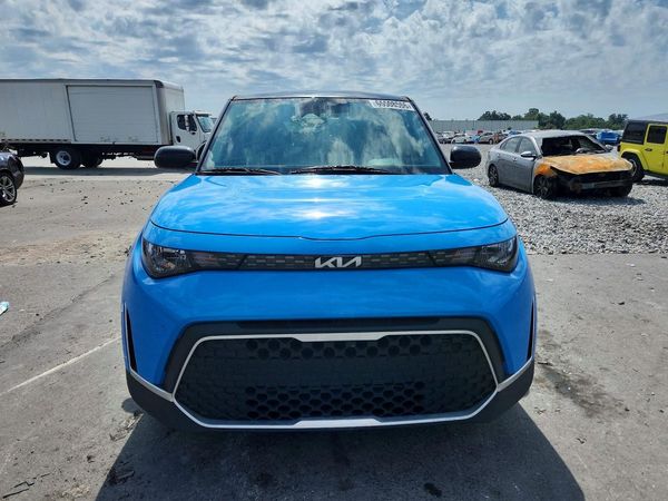 2024 KIA SOUL LX, S