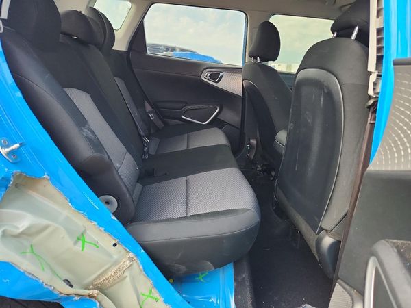 2024 KIA SOUL LX, S