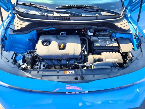 2024 KIA SOUL LX, S