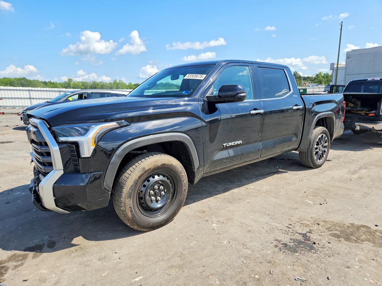 2026 TOYOTA TUNDRA