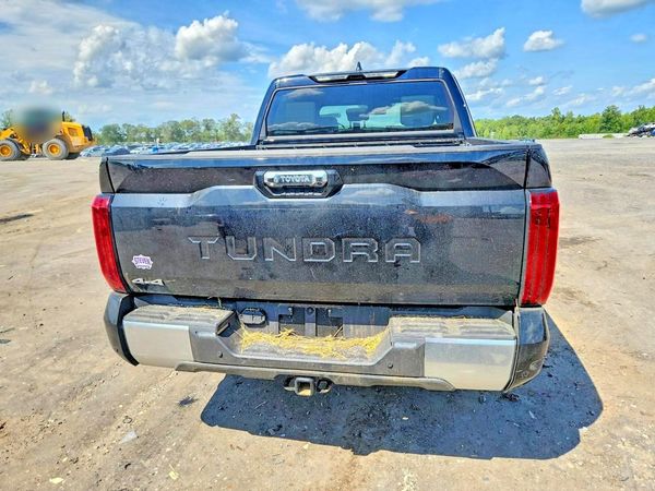 2026 TOYOTA TUNDRA