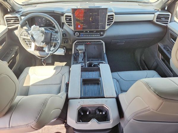 2026 TOYOTA TUNDRA