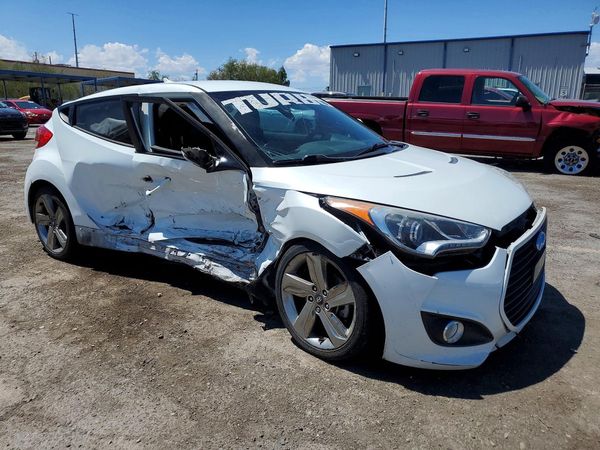 2015 HYUNDAI VELOSTER GLS(Middle)