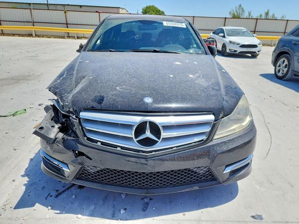 2012 MERCEDES-BENZ C C250