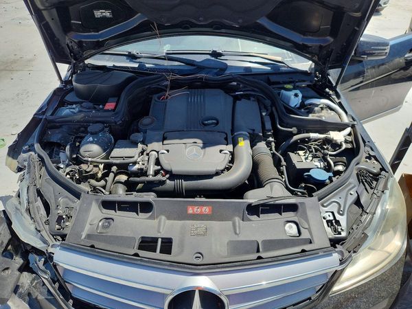 2012 MERCEDES-BENZ C C250