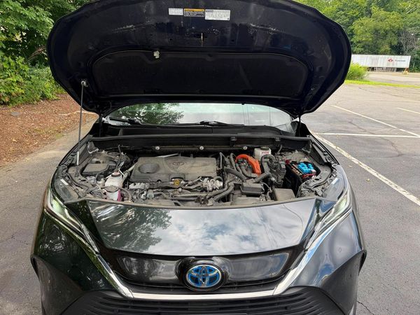 2024 TOYOTA VENZA