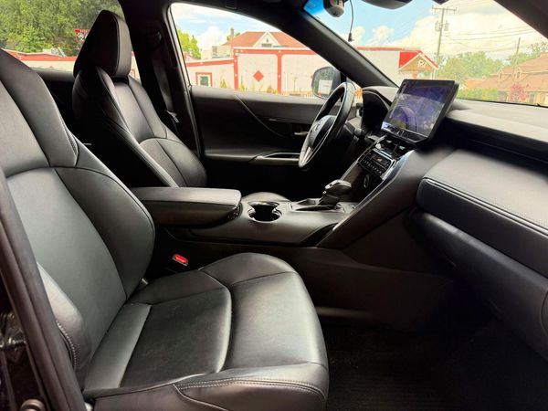 2024 TOYOTA VENZA