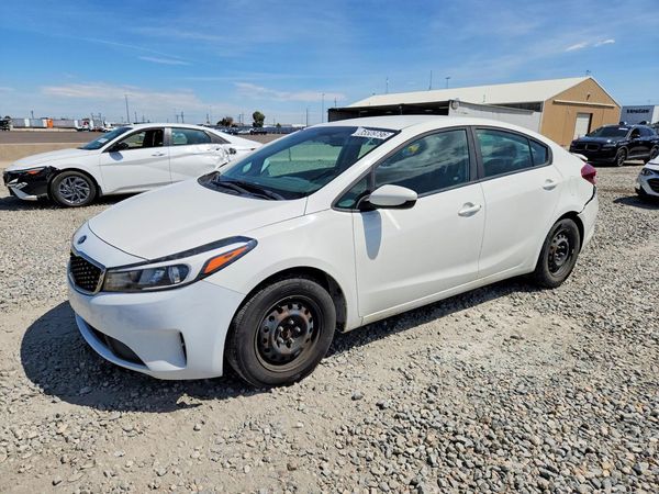 2017 KIA FORTE