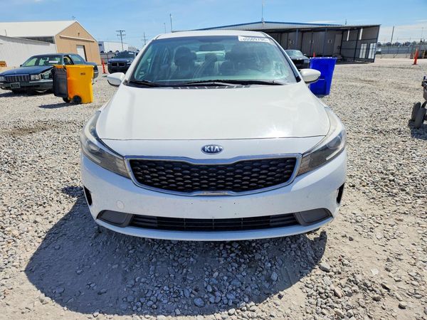 2017 KIA FORTE