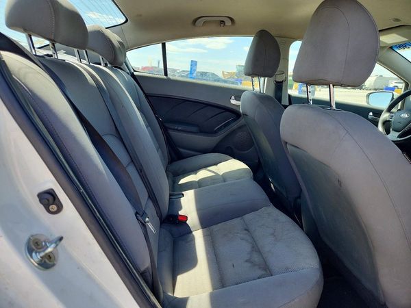 2017 KIA FORTE