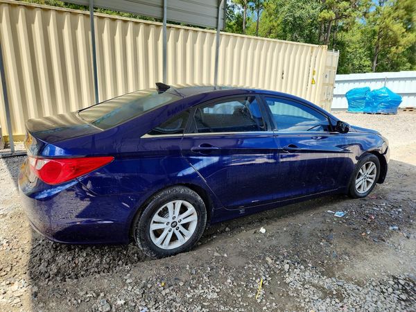 2012 HYUNDAI SONATA Middle-low level