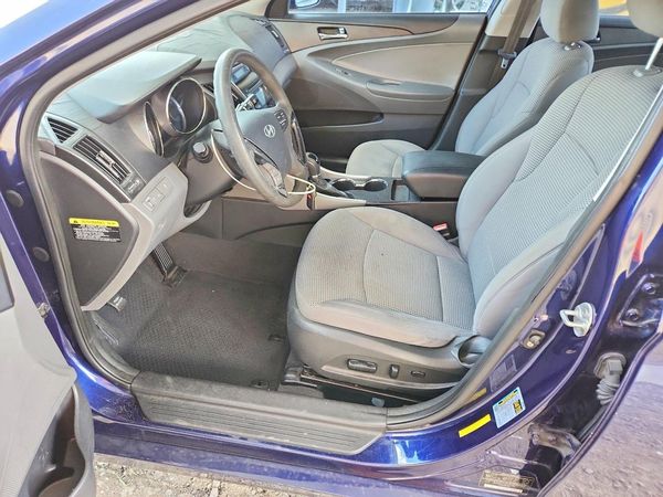 2012 HYUNDAI SONATA Middle-low level