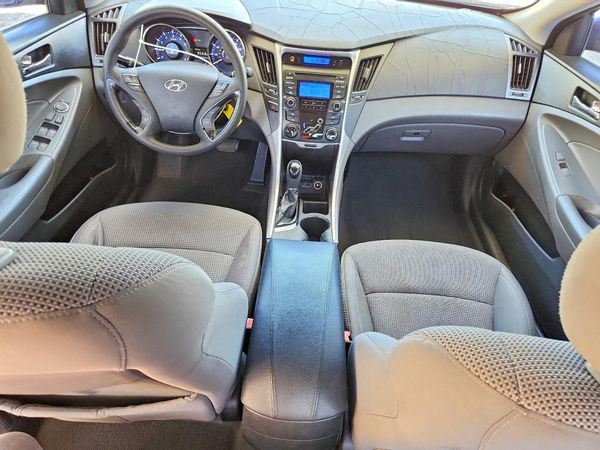 2012 HYUNDAI SONATA Middle-low level