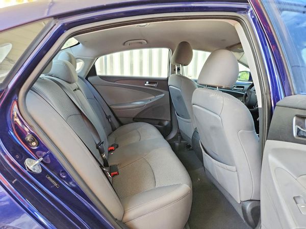 2012 HYUNDAI SONATA Middle-low level