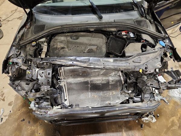 2017 VOLVO XC60 Dynamic