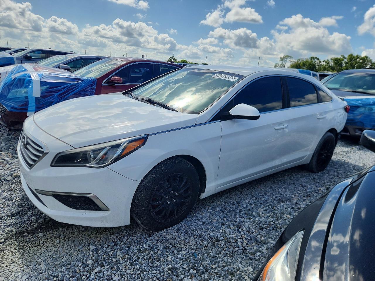 2017 HYUNDAI SONATA SE, Eco