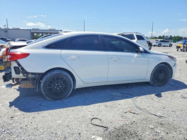 2017 HYUNDAI SONATA SE, Eco