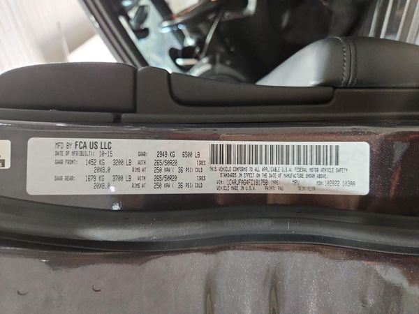 2015 JEEP GRAND CHEROKEE LAREDO 4X4