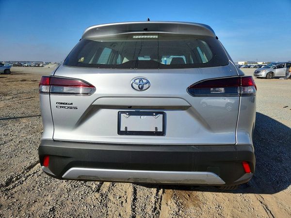2026 TOYOTA COROLLA CROSS